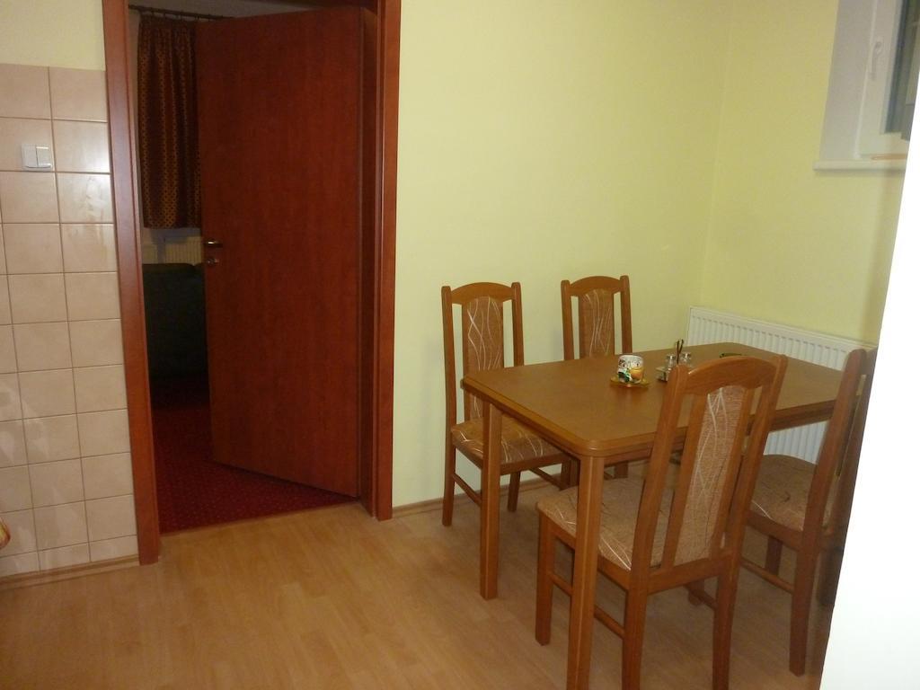 Apartment Karlovy Vary Szoba fotó